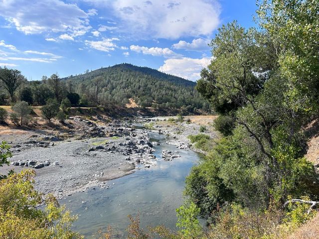 73080 Hill Rd, Covelo, CA 95428
