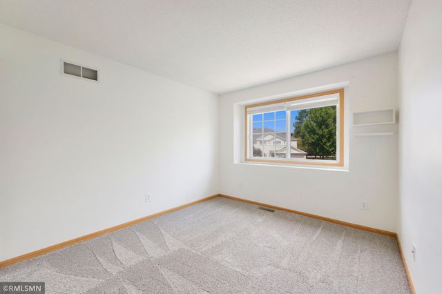 11240 Providence Lane, Eden Prairie, MN 55344