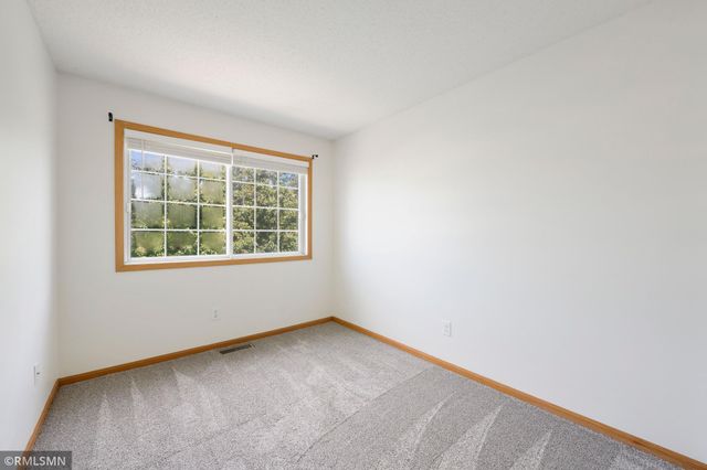 11240 Providence Lane, Eden Prairie, MN 55344