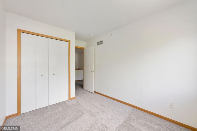 11240 Providence Lane, Eden Prairie, MN 55344