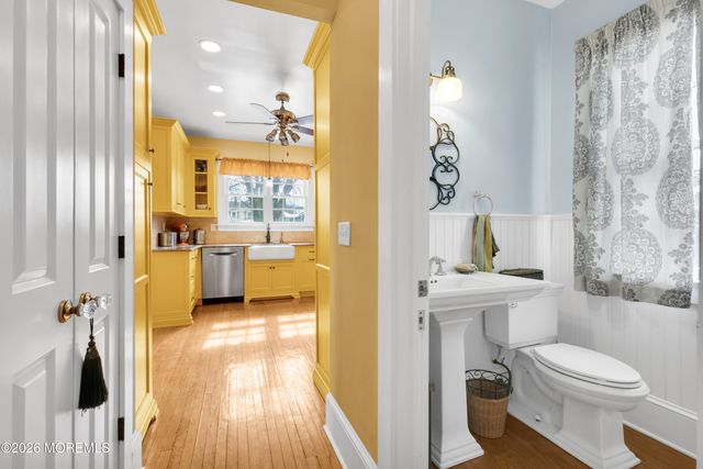 21 Lincoln Avenue, Rumson, NJ 07760