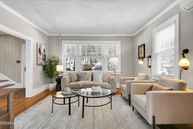 21 Lincoln Avenue, Rumson, NJ 07760