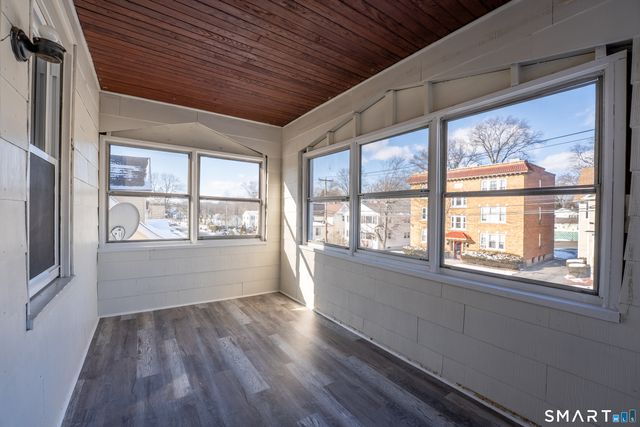 45 Boulanger Avenue 2nd Floor, West Hartford, CT 06110