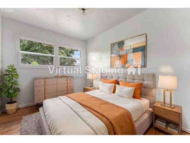 17937 Se LINCOLN St, Portland, OR 97233