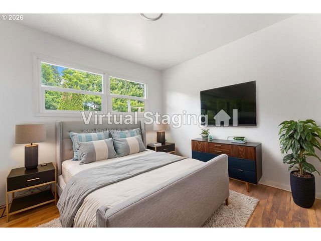 17937 Se LINCOLN St, Portland, OR 97233