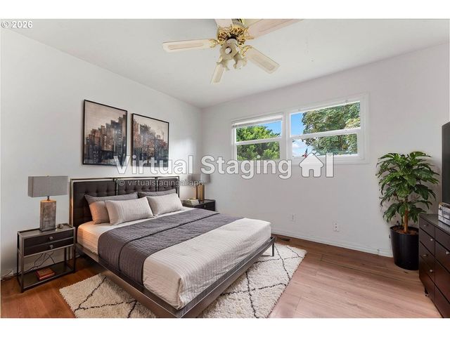 17937 Se LINCOLN St, Portland, OR 97233