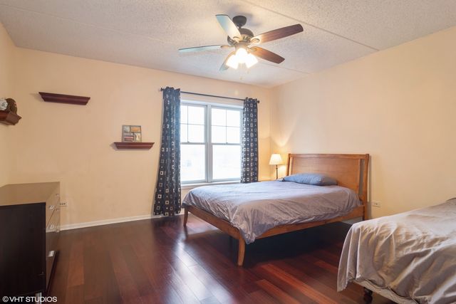 200 W Campbell Street 501, Arlington Heights, IL 60005