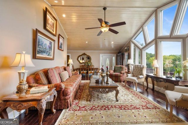 1396 Deerfield Road, Young Harris, GA 30582