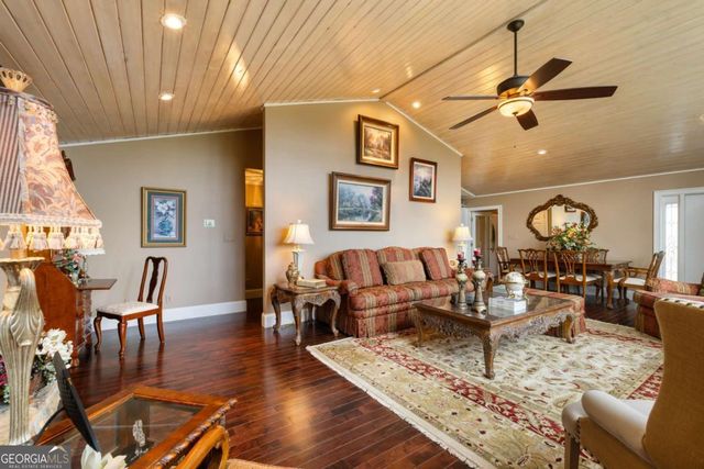 1396 Deerfield Road, Young Harris, GA 30582