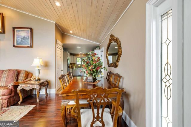 1396 Deerfield Road, Young Harris, GA 30582