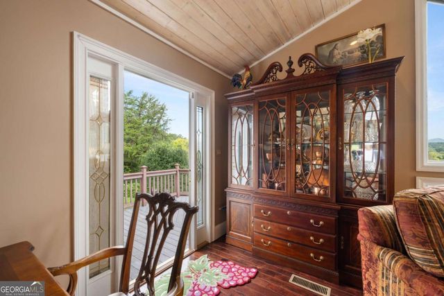 1396 Deerfield Road, Young Harris, GA 30582