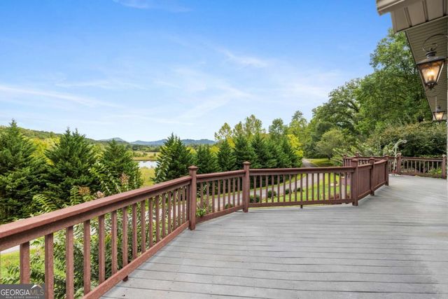 1396 Deerfield Road, Young Harris, GA 30582