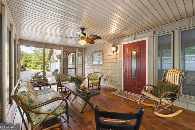 1396 Deerfield Road, Young Harris, GA 30582