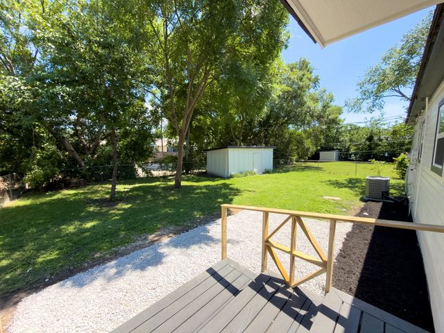 2324 Brockbank Drive, Irving, TX 75062