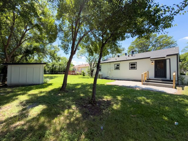 2324 Brockbank Drive, Irving, TX 75062