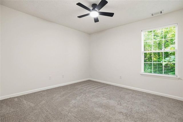1075 Hidden Pond Lane, Roswell, GA 30075