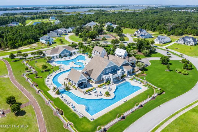 500 Boneset Park Trail, Holly Ridge, NC 28445