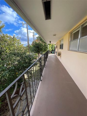 2141 NE 56th Street 209, Fort Lauderdale, FL 33308