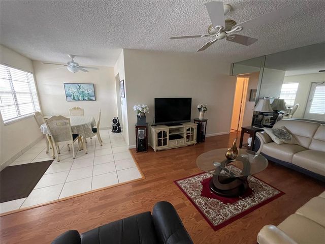 2141 NE 56th Street 209, Fort Lauderdale, FL 33308