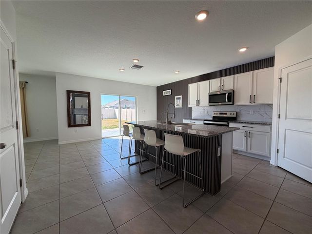 3416 SHADY SUNRISE LOOP, Plant City, FL 33565