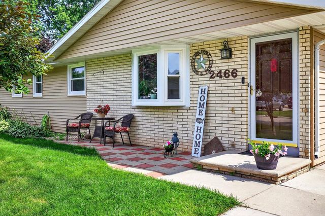 2466 PECAN STREET, Green Bay, WI 54311