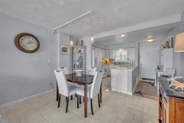 2860 OCEAN SHORE BOULEVARD 3030, Ormond By The Sea, FL 32176