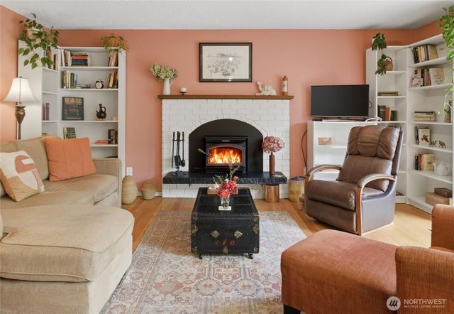 2548 Smithers Avenue S, Renton, WA 98055