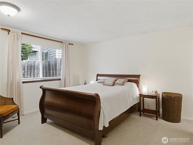 2548 Smithers Avenue S, Renton, WA 98055