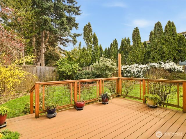 2548 Smithers Avenue S, Renton, WA 98055