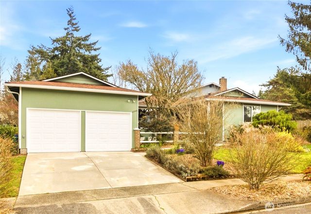 2548 Smithers Avenue S, Renton, WA 98055