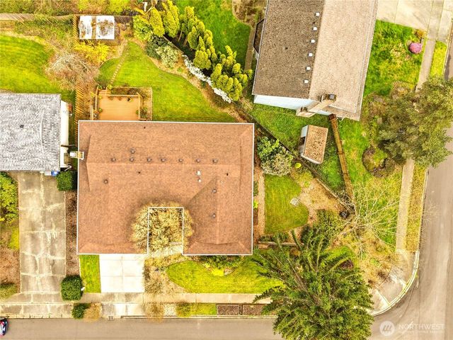 2548 Smithers Avenue S, Renton, WA 98055