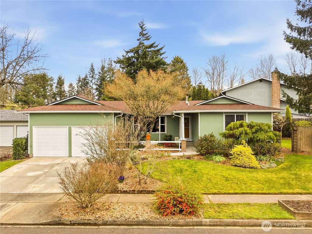 2548 Smithers Avenue S, Renton, WA 98055