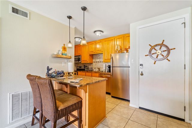 14514 E Cabana St 107, Corpus Christi, TX 78418