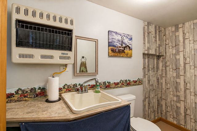 12N185 Muirhead Road, Elgin, IL 60123