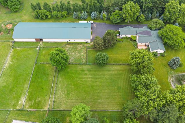12N185 Muirhead Road, Elgin, IL 60123