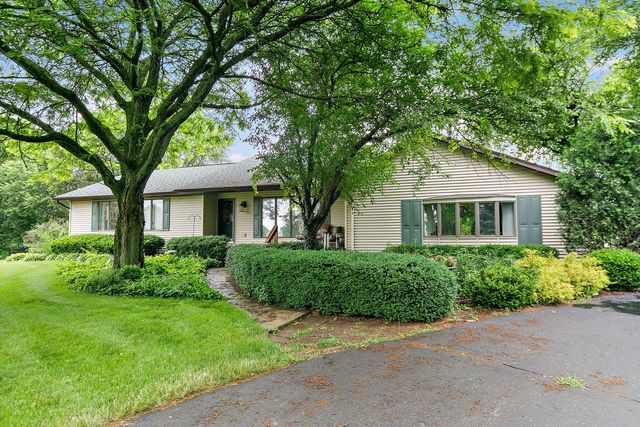 12N185 Muirhead Road, Elgin, IL 60123