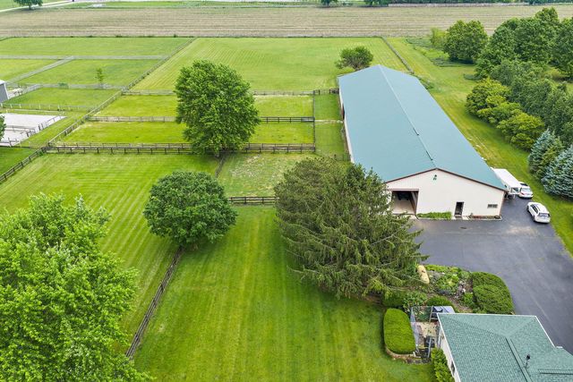 12N185 Muirhead Road, Elgin, IL 60123
