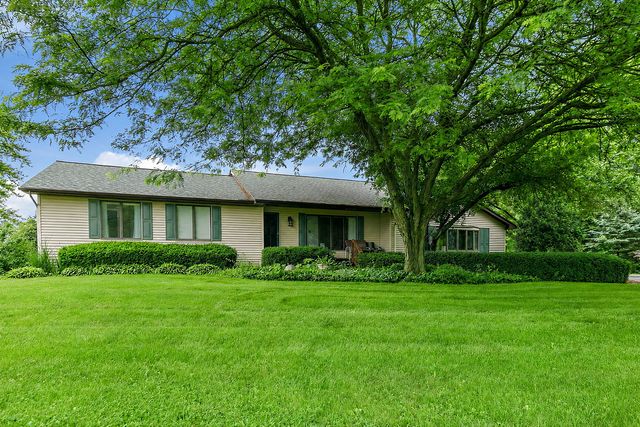 12N185 Muirhead Road, Elgin, IL 60123