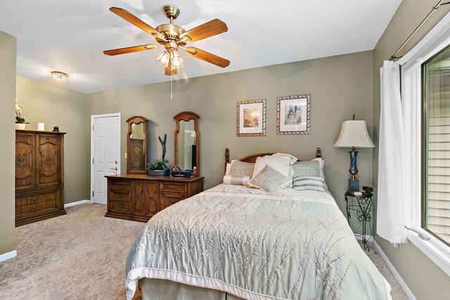 12N185 Muirhead Road, Elgin, IL 60123