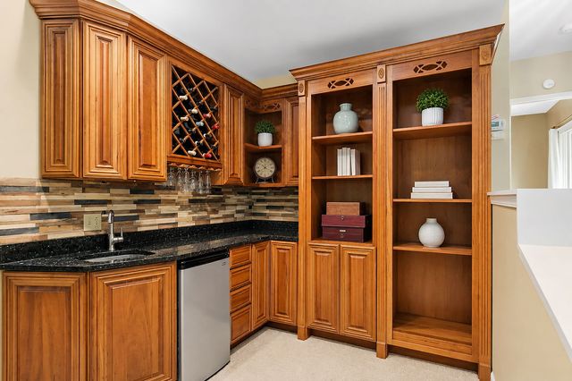 12N185 Muirhead Road, Elgin, IL 60123