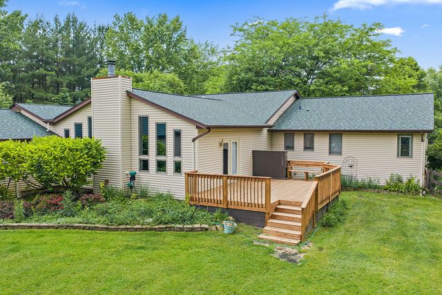 12N185 Muirhead Road, Elgin, IL 60123
