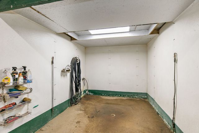 12N185 Muirhead Road, Elgin, IL 60123