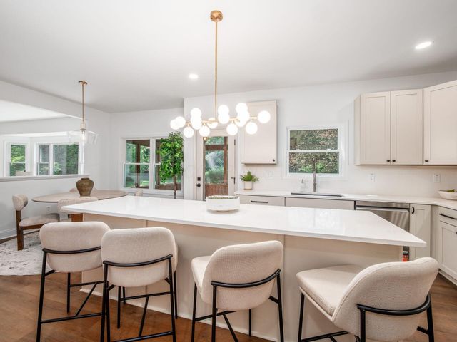 4988 Galway Drive, Dublin, OH 43017