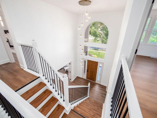 4988 Galway Drive, Dublin, OH 43017