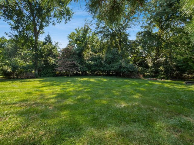 4988 Galway Drive, Dublin, OH 43017