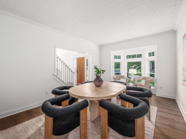 4988 Galway Drive, Dublin, OH 43017