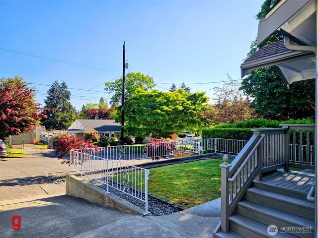 3536 SW Monroe Street, Seattle, WA 98126