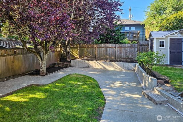 3536 SW Monroe Street, Seattle, WA 98126