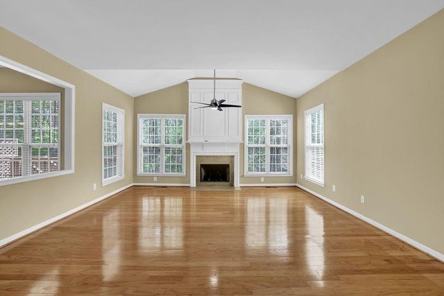 110 Normandy Drive, Woodstock, GA 30188