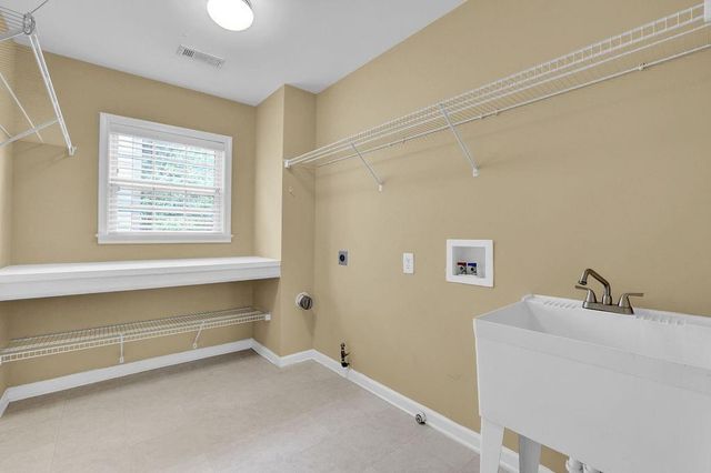 110 Normandy Drive, Woodstock, GA 30188